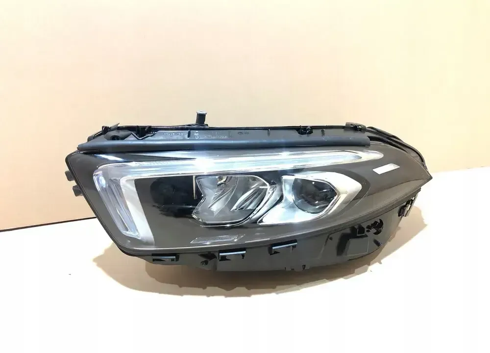 HEADLIGHT LH W/O CONTROL UNIT